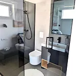 Matrix, Center, Pool Βίλα *